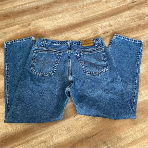 Levi’s 540s - Picture 3 of 5